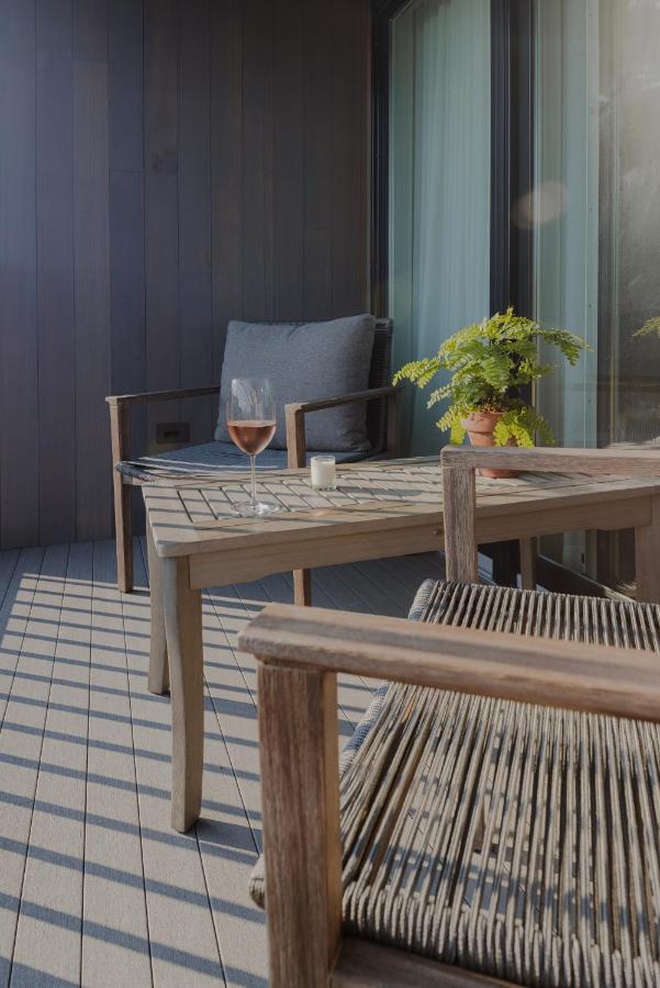 The Shoals Suites & Slips Southold Exterior photo